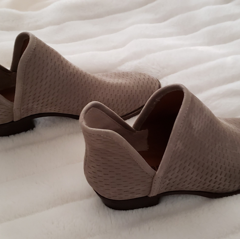 Booties - Picture 6 of 6